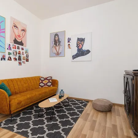Family Apartment In Downtown Cracow By Rent Like Home Krakow Exterior photo
