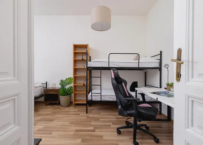Family Apartment In Downtown Cracow By Rent Like Home